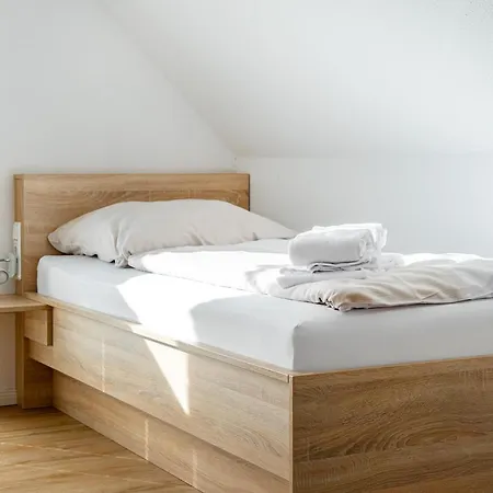 Grachtenhuesje Διαμέρισμα Greetsiel